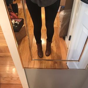 Banana rebubic reade boots size6.5